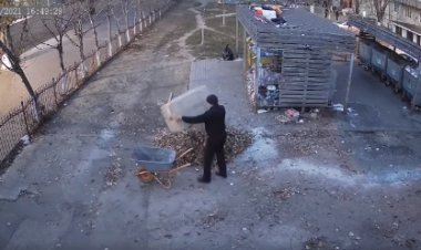 Camere video la platformele de acumulare a deșeurilor din sectorul Buiucani Pretura Buiucani informează că la platformel...