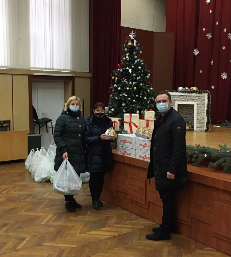 Moș Crăciun pentru Toți! În preajma sărbătorilor de iarnă, Pretura sectorului Buiucani organizează, și în acest an, camp...