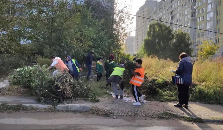 #BuiucaniMaiCuratAcasa ????Campania de curățenie de primăvară în sectorul Buiucani e în toi!  In această sâmbătă, 9 aprili...