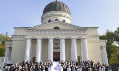 Pretura sectorului Buiucani: Primăria Municipiului Chișinău vă invită la Hramul Orașului! | Comunicate de presă