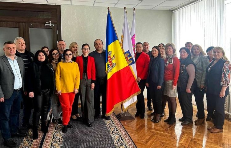 Astăzi, 27 Aprilie, întreaga țară sărbătorește Ziua Drapelului de Stat a Republicii Moldova!  Drapelul Republi...