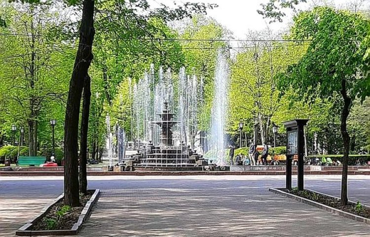 ✍ Suntem bucuroși să vă anunțăm că fântânile arteziene din Sectorul Buiucani au fost repornite astazi!  ☝ După o lunga p...