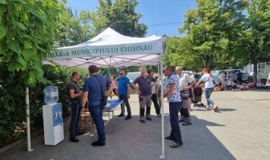 ????☀️ Corturi anticaniculă în sectorul Buiucani! Patru corturi cu apă au fost instalate astăzi în sectorul Buiucani ce vo...