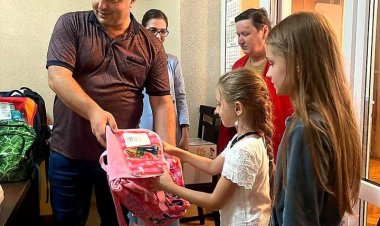 ???? "Ghiozdanul Bucuriei" a ajuns azi la mai mulți copilași ce vor merge la școală la 1 septembrie din acest an. ???? În co...