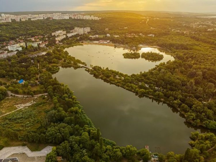 ✅Vă prezentăm noul Parc ,,La Izvor”! ???? O zonă verde complet reînnoită, unde găsiți o infrastructură sportivă unică în C...