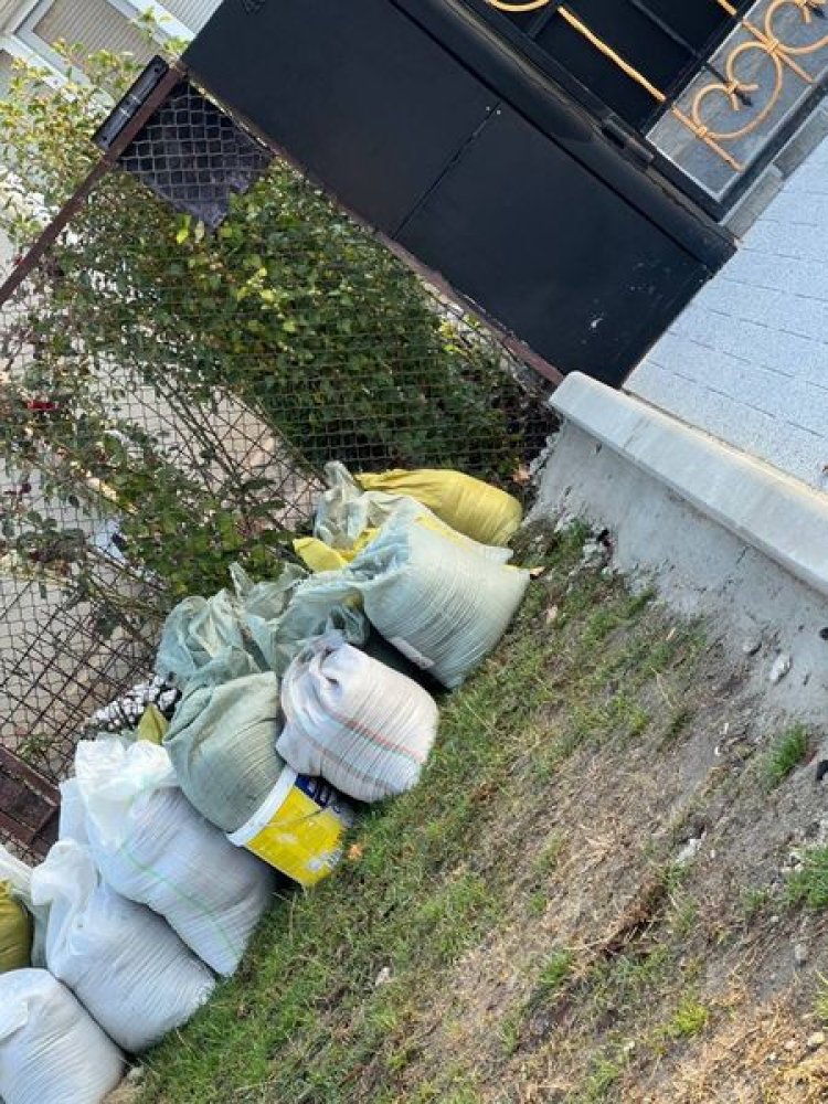 Vinerea este zi de curățenie! În sectorul Buiucani ziua de vineri este ziua tradițională în care responsabilii Preturi...