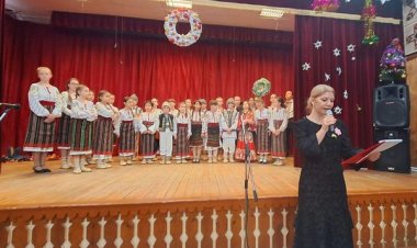 ❄Festivalul-concurs "Să trăiți să înfloriți" a revenit astăzi în sectorul Buiucani.  Etapa de sector, al tradiționalului...