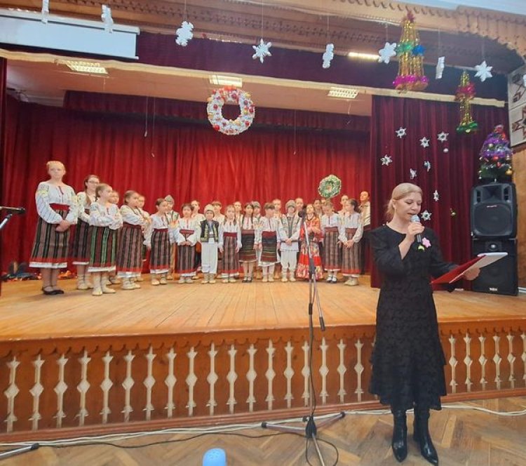 ❄Festivalul-concurs "Să trăiți să înfloriți" a revenit astăzi în sectorul Buiucani.  Etapa de sector, al tradiționalului...